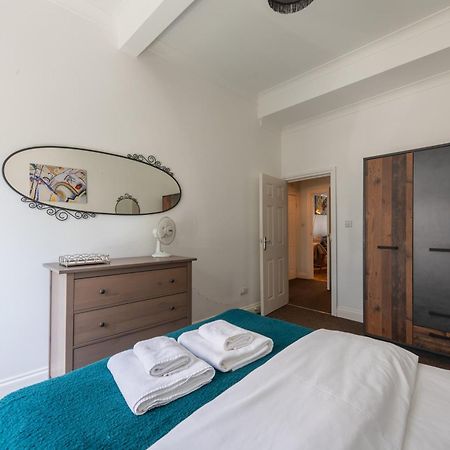 Spacious Comfy 2Br Flat London Bagian luar foto