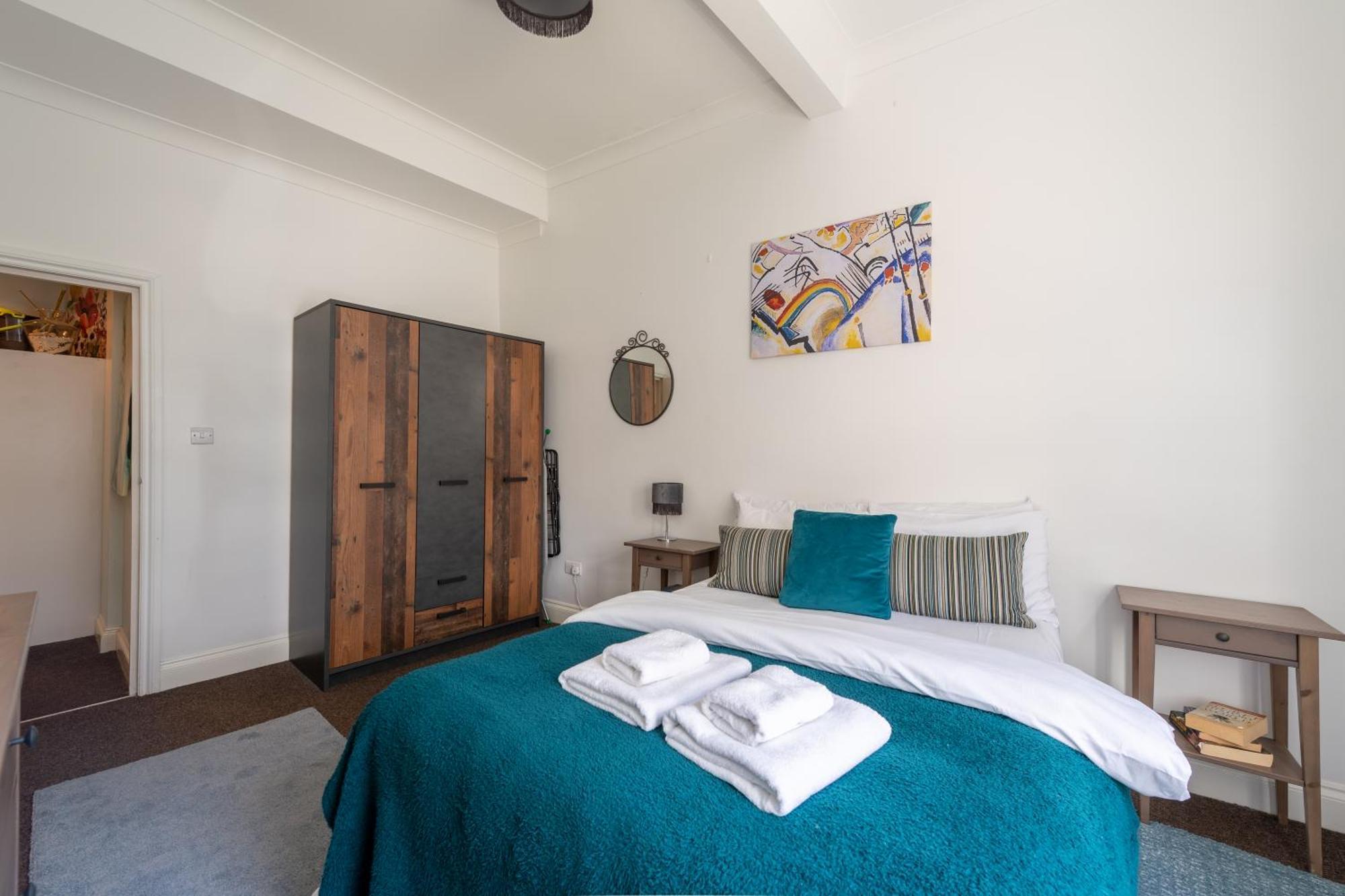 Spacious Comfy 2Br Flat London Bagian luar foto